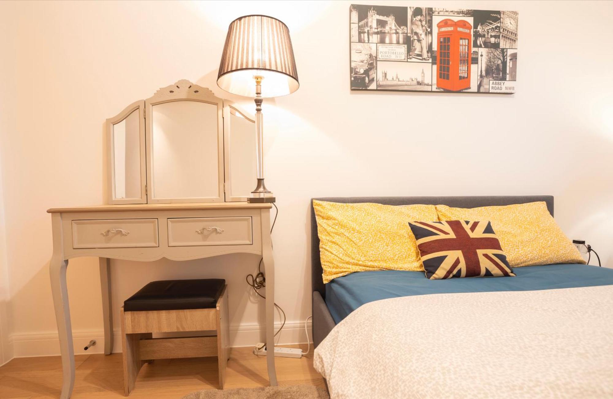 Cosy Riverview-London Excel Centre-O2 Arena Bagian luar foto